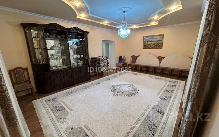 Отдельный дом · 4 комнаты · 101.8 м² · 6 сот., Казыбековых 50 за 38 млн ₸ в Жезказгане — фото 2
