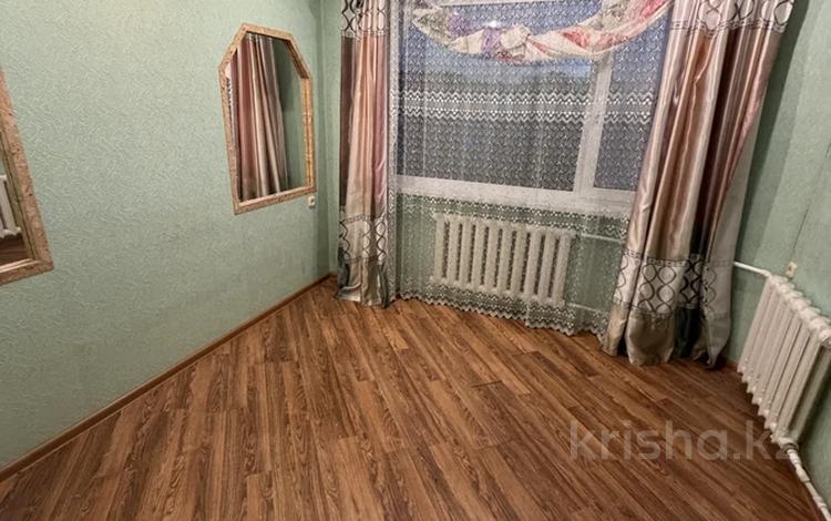 4-комнатная квартира · 62 м² · 5/5 этаж, абая 90 за 17.5 млн ₸ в Петропавловске — фото 2