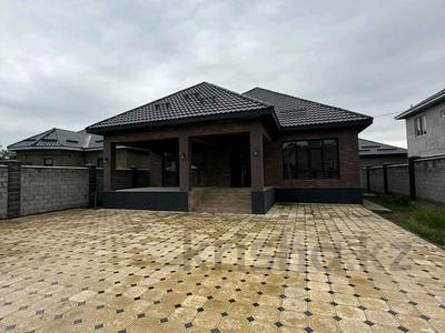 Жеке үй · 4 бөлме · 160 м² · 5 жүзд., Алтынсарина 233а, бағасы: 67 млн ₸ в Абай
