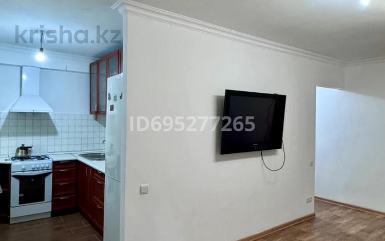 2-комнатная квартира · 55 м² · 1 этаж, Жарокова 186 — Бульвар Бухар Жырау за 300 000 ₸ в Алматы — фото 2