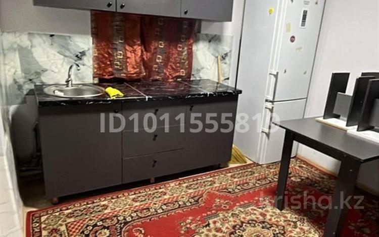 3-комнатная квартира · 80 м² · 1 этаж, мкр Достык, Дастан 37 за 200 000 ₸ в Алматы, Ауэзовский р-н — фото 2