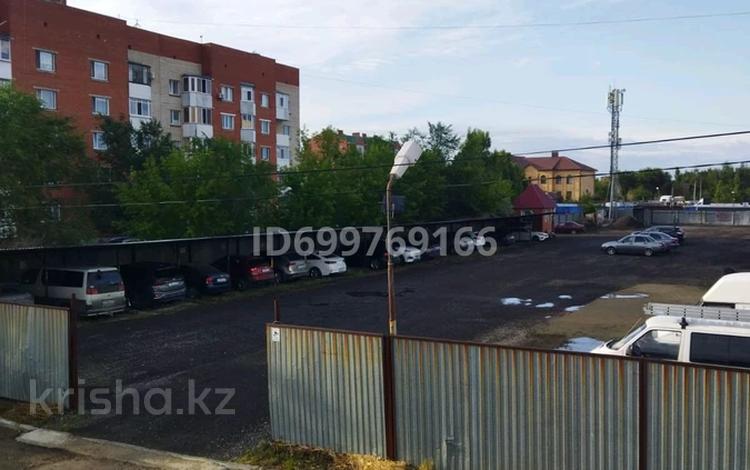 Бизнес автостоянку мкр.5 дом 3 · 3500 м² за 250 млн ₸ в Костанае, 5-й микрорайон — фото 15