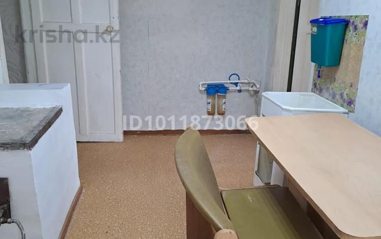 Жеке үй · 1 бөлме · 30 м² · 30 жүзд., Павлодарская 40, бағасы: 55 000 ₸ в Уральске, мкр Школьник — фото 2