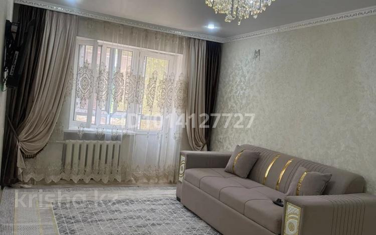 2-бөлмелі пәтер · 45 м² · 2/4 қабат, Сулейманова 10 — Абая сулейманова, бағасы: 150 000 ₸ в Таразе — фото 2