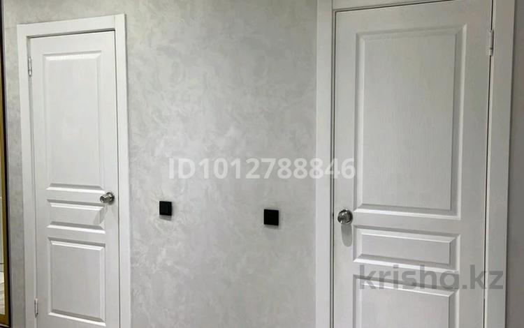 3-бөлмелі пәтер · 84 м² · 3/16 қабат, мкр Аккент 45, бағасы: 55 млн ₸ в Алматы, Алатауский р-н — фото 2