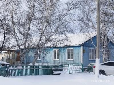 Продажа домов и дачи в Северо-Казахстанской обл.: Отдельный дом · 3 комнаты · 98 м² · 20 сот., Коминтерна 136 за 15 млн 〒 Отдельный дом · 3 комнаты · 98 м² · 20 сот., Коминтерна 136 за 15 млн 〒 в Петерфельде
