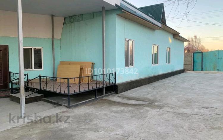 Жеке үй · 4 бөлме · 100 м² · 27 жүзд., Жибек жолы 32 — По трассе Айша Биби, бағасы: 25 млн ₸ в Таразе — фото 3