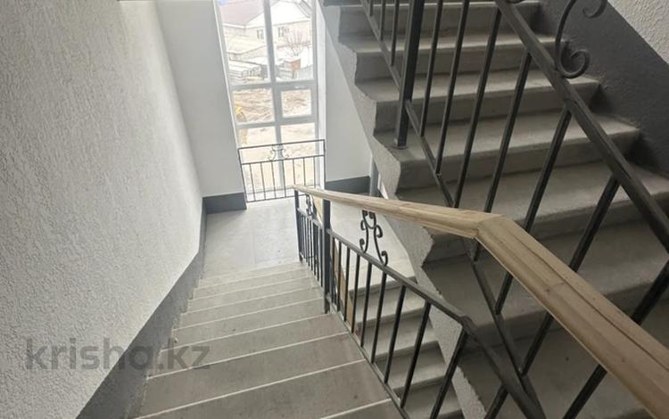 2-комнатная квартира · 65 м² · 2/5 этаж, мкр 12 за 19.5 млн ₸ в Актобе — фото 2