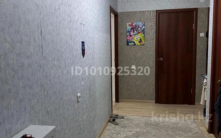 2-бөлмелі пәтер · 60 м² · 7/9 қабат, мкр. Зачаганск пгт 11, бағасы: 22 млн ₸ в Уральске — фото 2