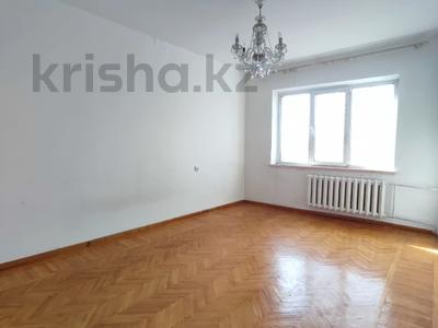 Аренда квартир в Алматы: 3-комнатная квартира, 75 м², 8/8 этаж помесячно, мкр Орбита-1 — Навои за 280 000 〒 3-комнатная квартира, 75 м², 8/8 этаж помесячно, мкр Орбита-1 — Навои за 280 000 〒 в Алматы, Бостандыкский р-н