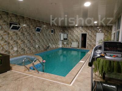 Отдельный дом · 4 комнаты · 238.5 м² · 6 сот., Жусипа Баласагуна 60 за 50 млн 〒 в Таразе