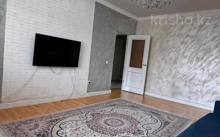 3-комнатная квартира · 92 м² · 8/9 этаж, мкр Кулагер за 300 000 ₸ в Алматы, Жетысуский р-н — фото 2