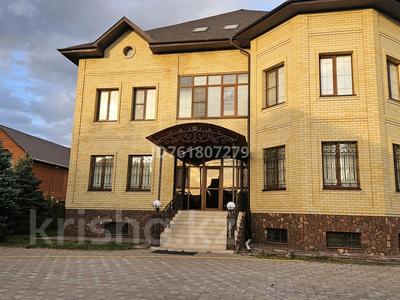 Отдельный дом · 15 комнат · 980 м² · 15 сот., Г.Жубанова за ~ 427.8 млн 〒 в Актобе