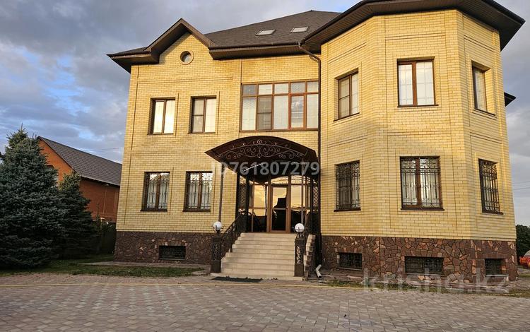 Отдельный дом · 15 комнат · 980 м² · 15 сот., Г.Жубанова за ~ 400.8 млн ₸ в Актобе — фото 2