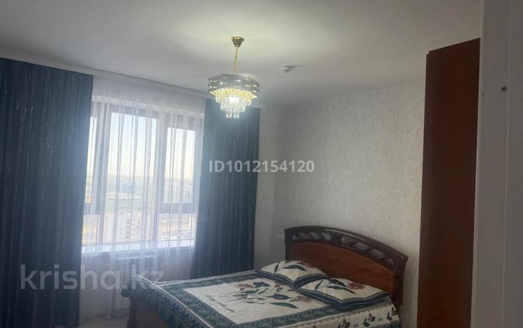 3-бөлмелі пәтер · 85 м² · 17/20 қабат, 9-я ул. 19/1, бағасы: 200 000 ₸ в Туркестане — фото 2