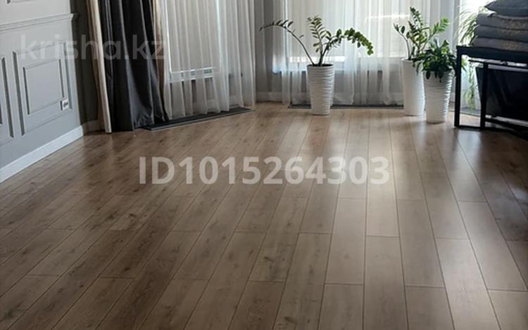 Отдельный дом · 4 комнаты · 180 м² · 5 сот., Квартал 7 57 — Рядом с Апорт Молл за 145 млн ₸ в Иргели — фото 2