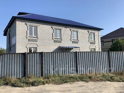 Отдельный дом · 8 комнат · 240 м² · 23 сот., пгт Балыкши, Момышулы 8 за 85 млн 〒 в Атырау