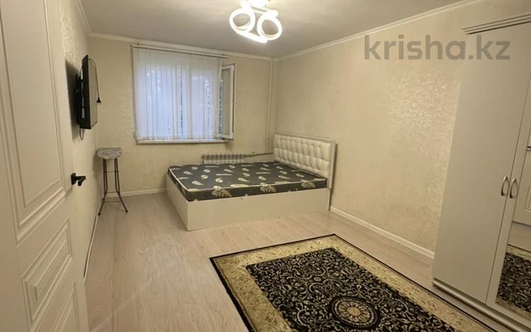 1-бөлмелі пәтер · 30 м² · 2/3 қабат, Айбергенова, бағасы: 150 000 ₸ в Шымкенте — фото 2