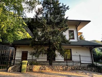 Отдельный дом · 5 комнат · 700 м² · 78 сот., Керей-Жанибек Хандар за 3.6 млн ₸ в Алматы, Медеуский р-н