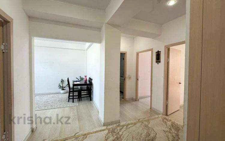 3-бөлмелі пәтер · 83 м² · 4/5 қабат, Болашак 16, бағасы: 36.5 млн ₸ в Талдыкоргане, мкр Болашак — фото 2