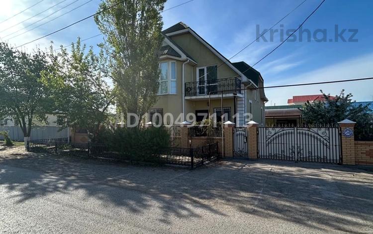 Отдельный дом · 4 комнаты · 330 м² · 6 сот., мкр Атырау, Қуат Төлекова 28 — Алия Молдагулова за 50 млн 〒 — фото 2