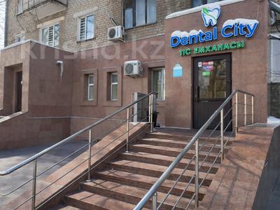 Свободное назначение, офисы, магазины и бутики, общепит, салоны красоты, медцентры и аптеки, образование · 116.4 м² за 67 млн 〒 в Астане, Сарыарка р-н