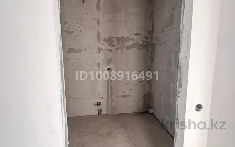 1-комнатная квартира · 39 м² · 11/12 этаж, мкр Нуркент, Турара Рыскулова 2Б/1 за 29.5 млн ₸ в Алматы, Алатауский р-н — фото 2