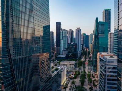 Продажа квартир в Майами: 3-комнатная квартира · 94.48 м² · 18/21 этаж, 175 SW 7th Street, Suite 2201 175 — Season One - BI group! Без комиссии! за ~ 769.1 млн 〒 3-комнатная квартира · 94.48 м² · 18/21 этаж, 175 SW 7th Street, Suite 2201 175 — Season One - BI group! Без комиссии! за ~ 769.1 млн 〒 в Майами