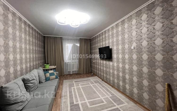2-бөлмелі пәтер · 50 м² · 4/5 қабат, Карбышева 21 — Чернышевского Карбышева, бағасы: 200 000 ₸ в Костанае — фото 2