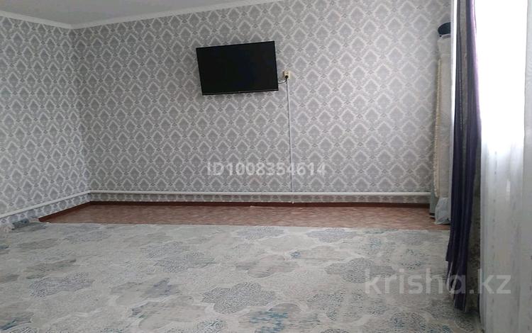 Отдельный дом · 3 комнаты · 88 м² · 10 сот., Сүмбіле за 14 млн ₸ в Актобе, мкр Акжар — фото 2