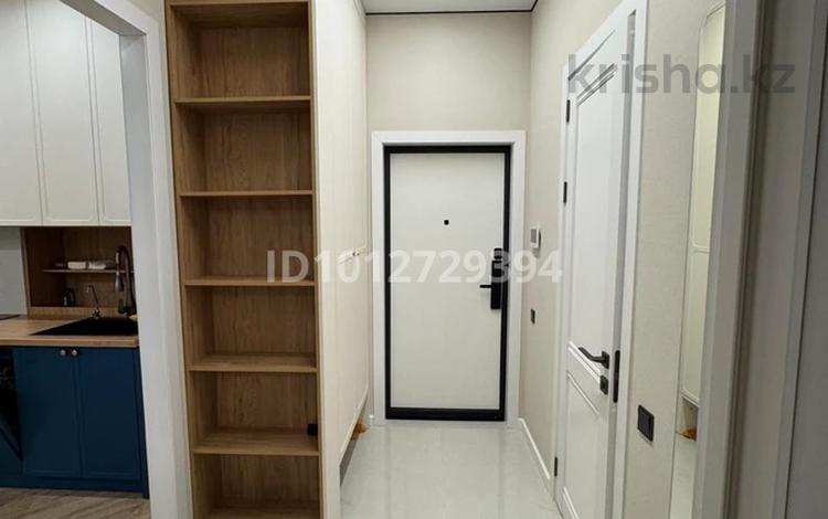 1-бөлмелі пәтер · 45 м² · 6/9 қабат, проспект Туран 43в, бағасы: 10 000 ₸ в Астане, Нура р-н — фото 2