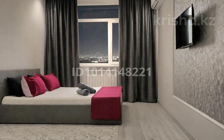 1-бөлмелі пәтер · 60 м² · 2/5 қабат, Самал ш/а., Мкрн Самал 15, бағасы: 2 000 ₸ в Атырау, мкр Самал — фото 2