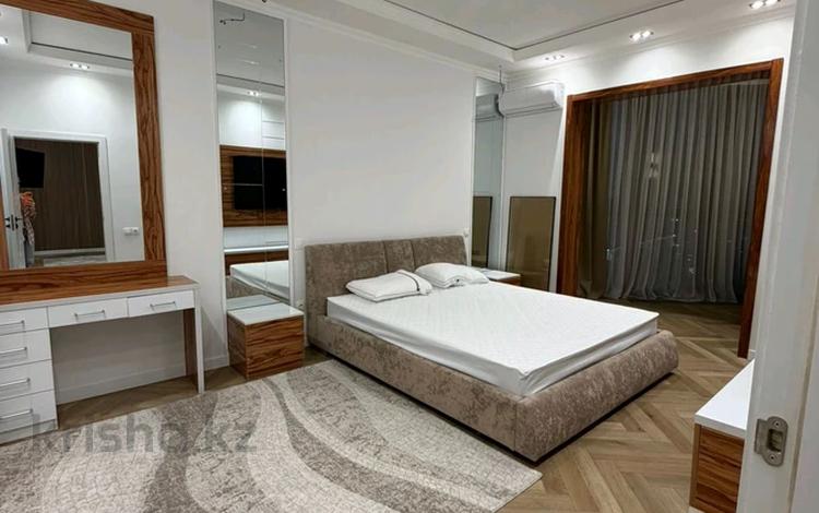 3-бөлмелі пәтер · 95 м² · 12/13 қабат, Розыбакиева 247, бағасы: 35 000 ₸ в Алматы, Бостандыкский р-н — фото 17