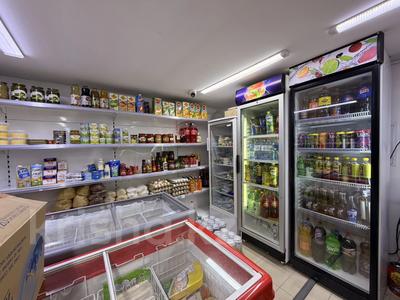 Свободное назначение, офисы, магазины и бутики, салоны красоты, образование, развлечения, кабинеты и рабочие места, студии · 55 м² за 270 000 ₸ в Астане, Алматы р-н