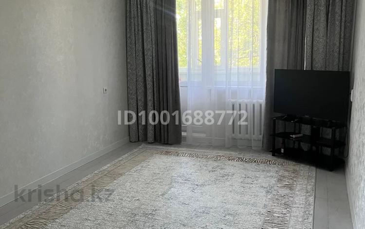2-бөлмелі пәтер · 45 м² · 4/5 қабат, мкр Северо-Восток — Дом находится возле северо-восток 9, бағасы: 16 млн ₸ в Уральске — фото 2