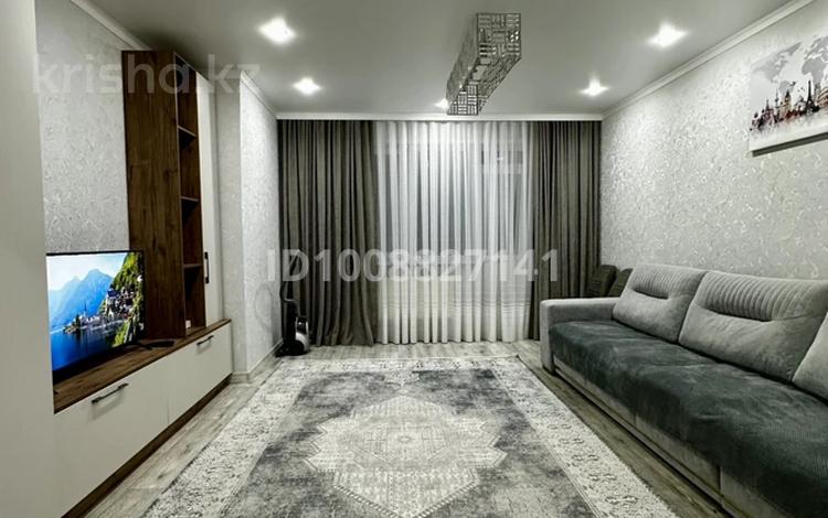 2-комнатная квартира · 65 м² · 2/10 этаж, мкр Юго-Восток, Шахтеров 70 — Супермаркет Норма, магазин Мечта за 235 000 〒 в Караганде, Казыбек би р-н — фото 2