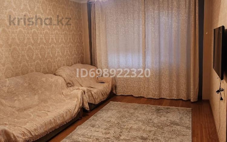 2-бөлмелі пәтер · 56 м² · 2/10 қабат · ай сайын, Райымбека 241, бағасы: 240 000 〒 в Алматы, Жетысуский р-н — фото 2