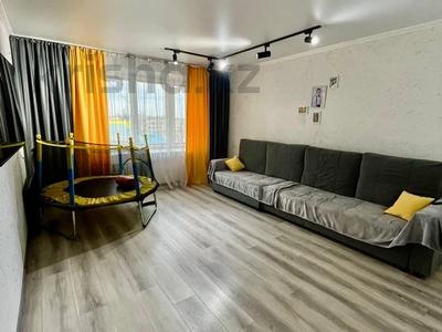 4-комнатная квартира · 83 м² · 4/5 этаж, ул. Еркина Ауелбекова 50 — Напротив ТД Vega за 26 млн ₸ в Щучинске
