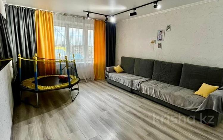 4-комнатная квартира · 83 м² · 4/5 этаж, ул. Еркина Ауелбекова 50 — Напротив ТД Vega за 26 млн ₸ в Щучинске — фото 2