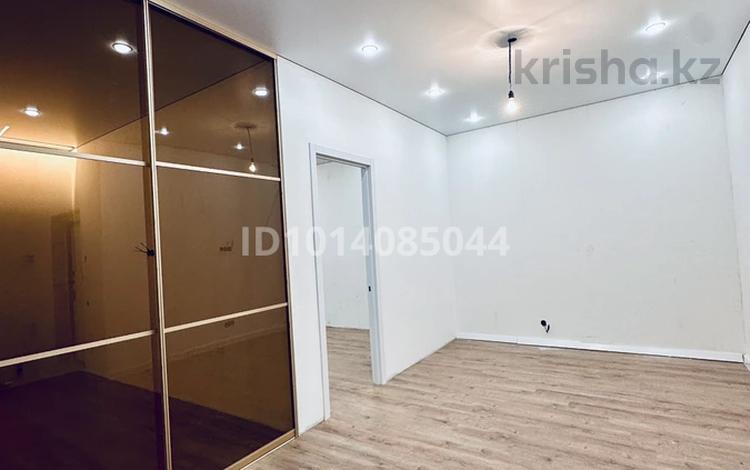 3-бөлмелі пәтер · 54 м², Чингиз Айтматов 77/7, бағасы: 32 млн ₸ в Астане, Сарыарка р-н — фото 2