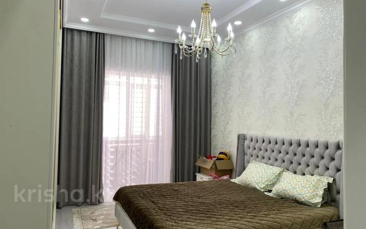 2-комнатная квартира · 81.3 м² · 2/5 этаж, 34-й мкр 14 за 26 млн ₸ в Актау — фото 12