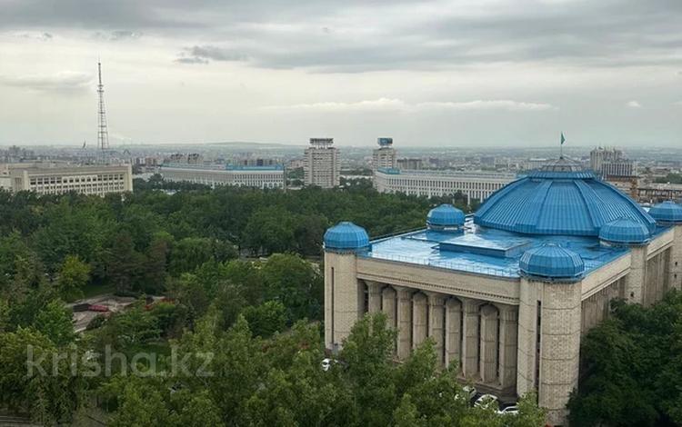 2-бөлмелі пәтер · 65 м², мкр Самал-1 34, бағасы: 400 000 ₸ в Алматы, Медеуский р-н — фото 2