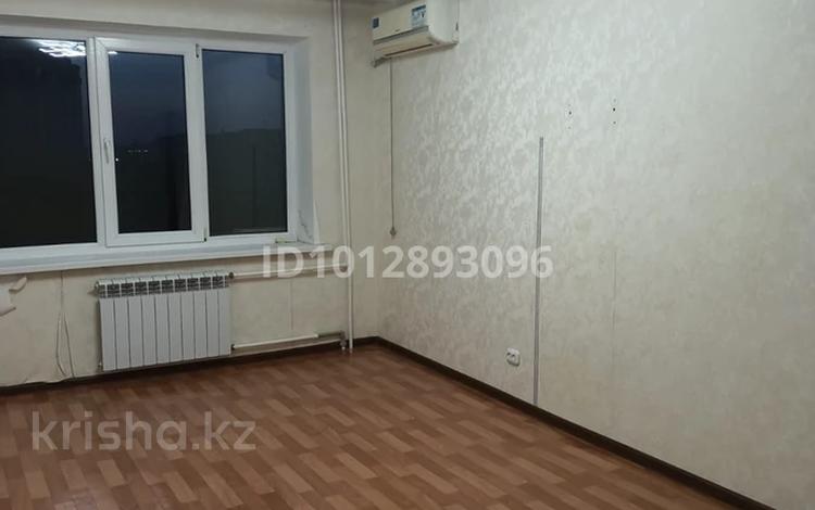 2-комнатная квартира · 54 м² · 5/6 этаж, мкр Кунаева 69 за 20 млн ₸ в Уральске — фото 3
