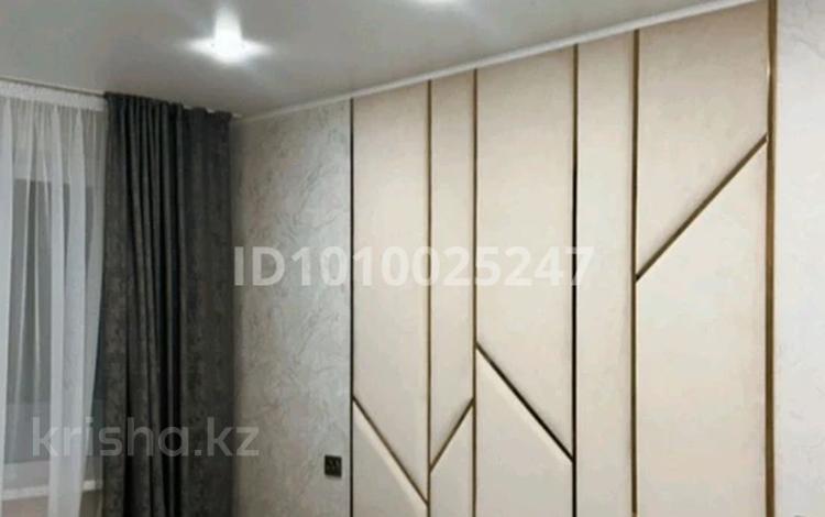 1-комнатная квартира · 30 м² · 3/5 этаж, Айтеке би 5 — Площадь, Жайна, Гимназия, Бегим ана, Зубенко, Вокзал за 2 000 ₸ в  — фото 2