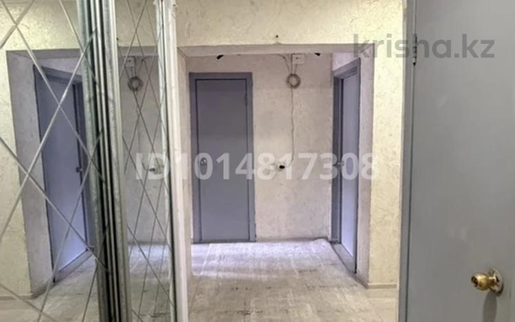 3-комнатная квартира · 70 м² · 4/5 этаж, мкр Кулагер, Омарова 73 а — Находится возле школы гимназий 148, поликлиники за 300 000 ₸ в Алматы, Жетысуский р-н — фото 2