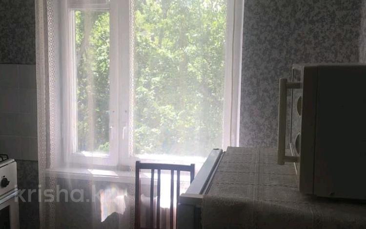1-комнатная квартира · 30 м² · 4/4 этаж, мкр Коктем-2 9 за 250 000 ₸ в Алматы, Бостандыкский р-н — фото 2