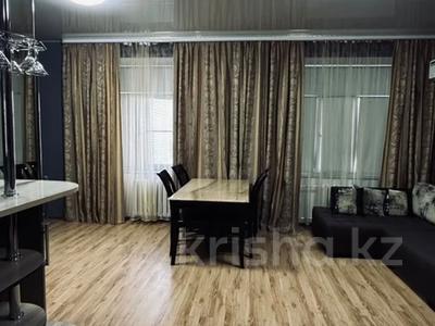 3-комнатная квартира · 80 м², Казахстан 64/1 за 350 000 ₸ в Усть-Каменогорске, Ульбинский