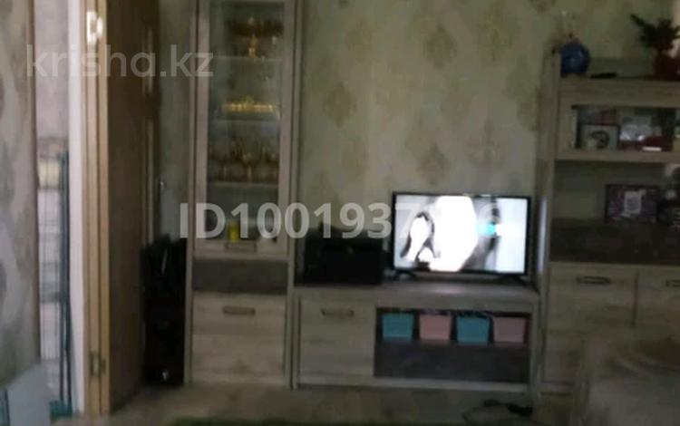 2-бөлмелі пәтер · 45 м² · 3/5 қабат, Самал, бағасы: 18.5 млн ₸ в Таразе — фото 2