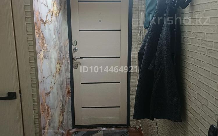 2-бөлмелі пәтер · 48 м² · 4/5 қабат, 14-шағынаудан, 14 5, бағасы: 12 млн ₸ в Караганде, Алихана Бокейханова р-н — фото 2