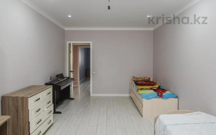 3-комнатная квартира · 90 м² · 7/9 этаж, Кайым Мухамедханов 23а за 48.6 млн ₸ в Астане, Нура р-н — фото 2